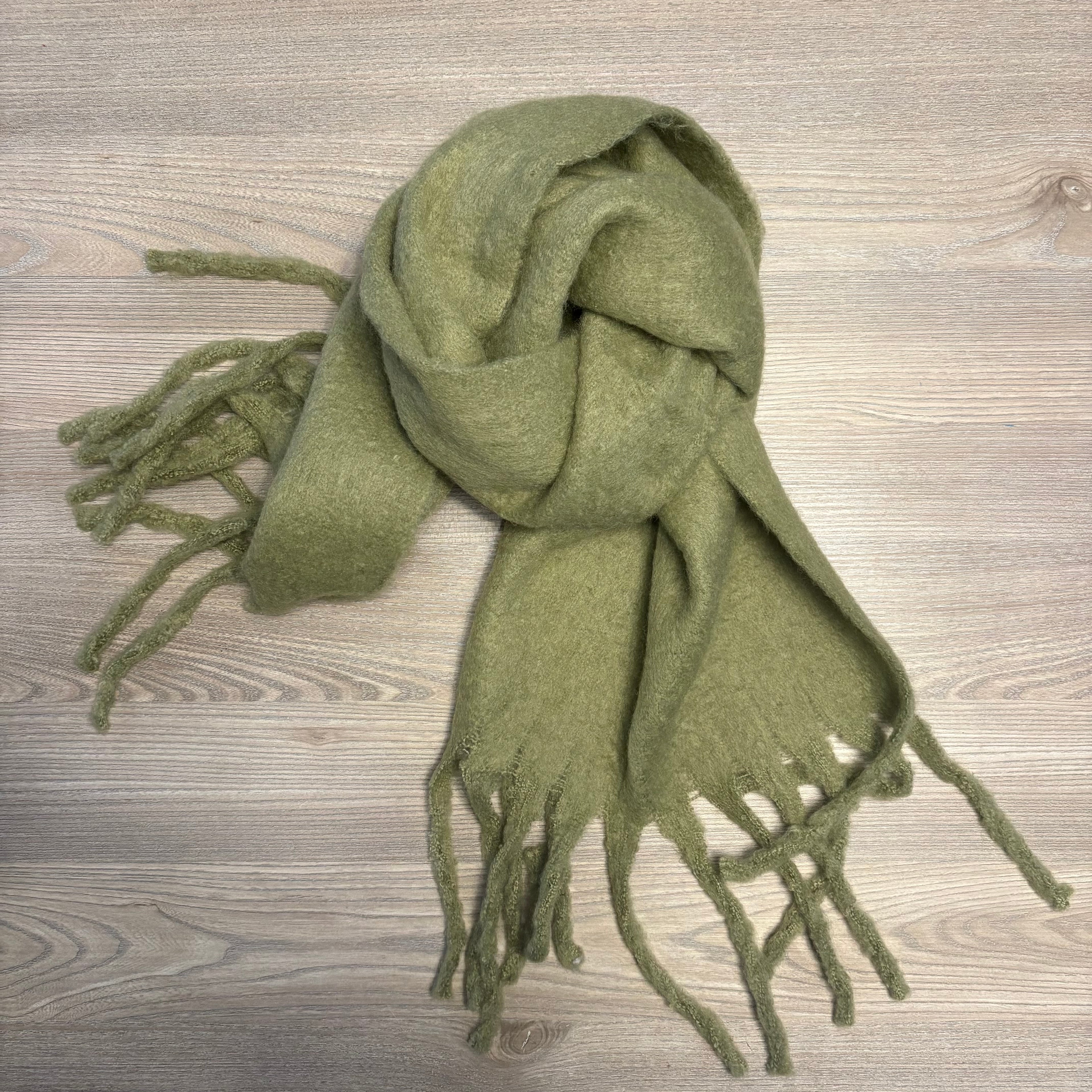 Écharpe verte mousse